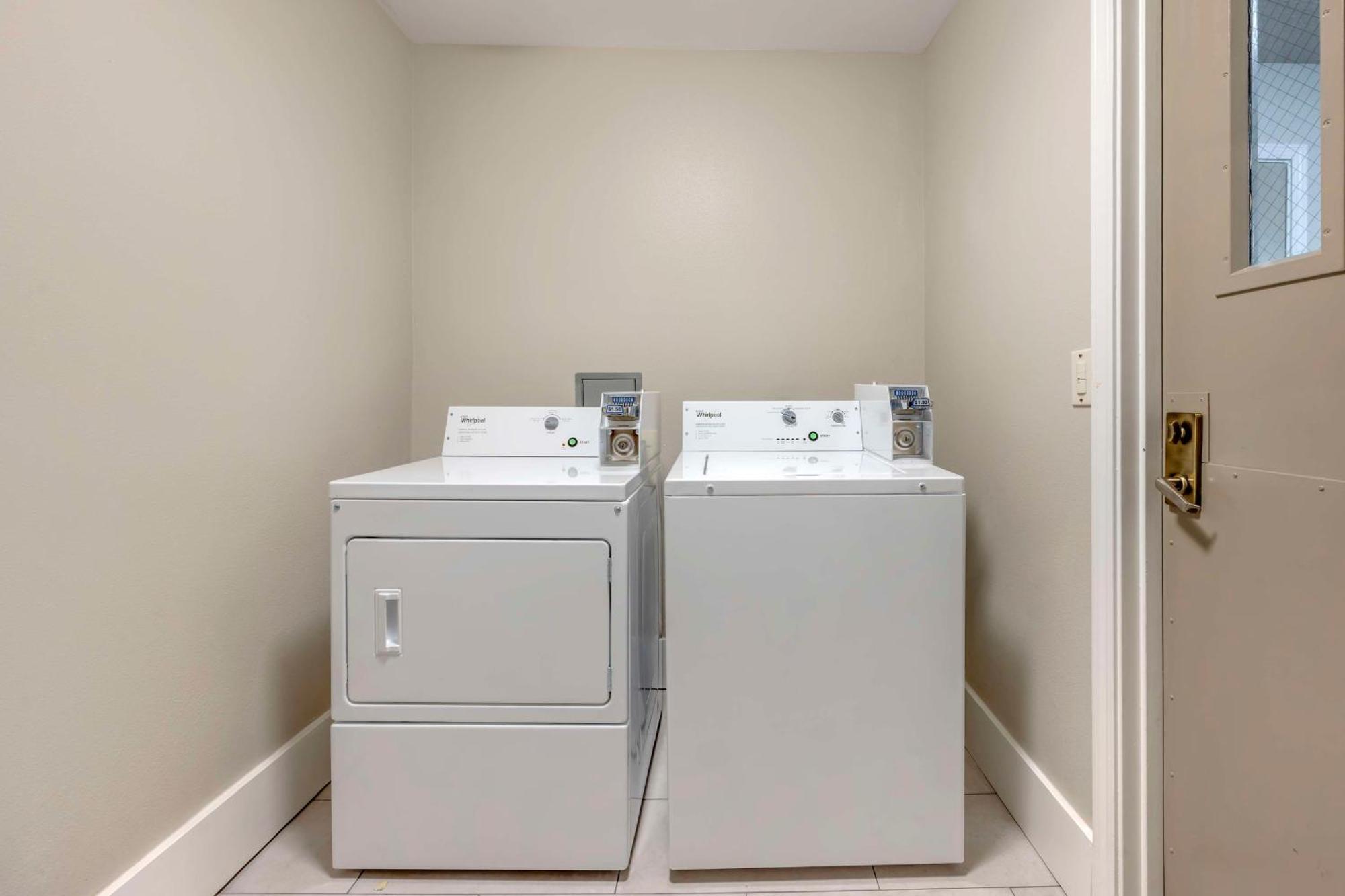Best Western Plus Grand Manor Inn Springfield Zewnętrze zdjęcie